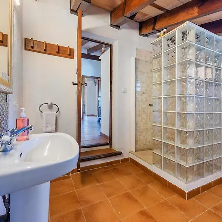Villa Cuarterades - Js Pollensa