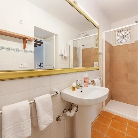 Cuarterades - Js Villa