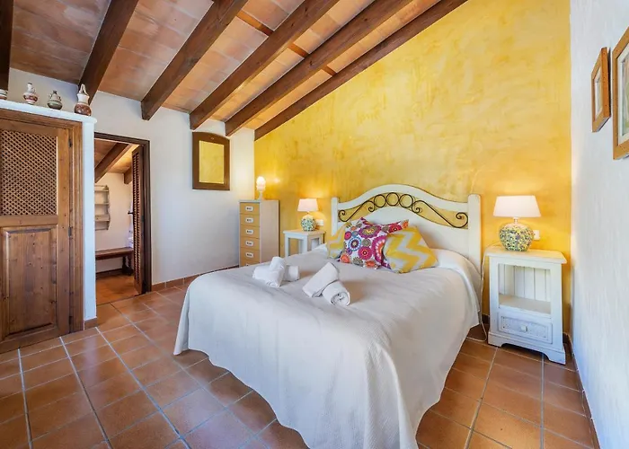 Villa Cuarterades - Js