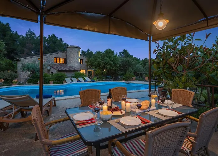 Cuarterades - Js Villa *